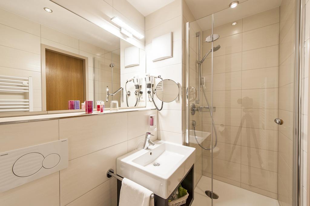 Garni Hotel Schumacher Филдерщат Екстериор снимка